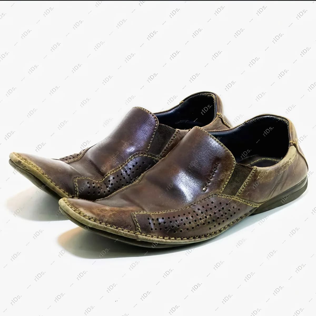 Contoh hasil kerja Shoes Treatment